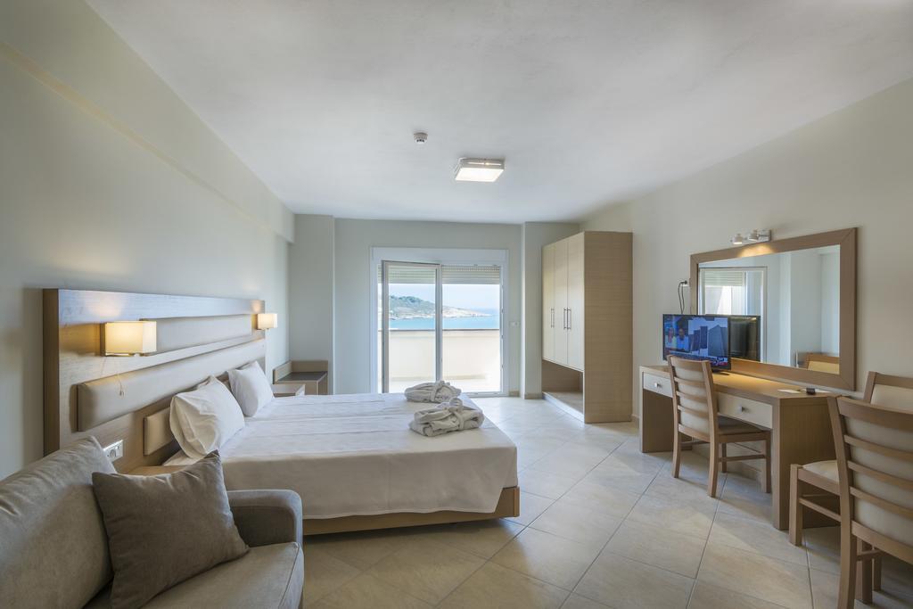 Sea View Resorts & Spa Карфас Экстерьер фото