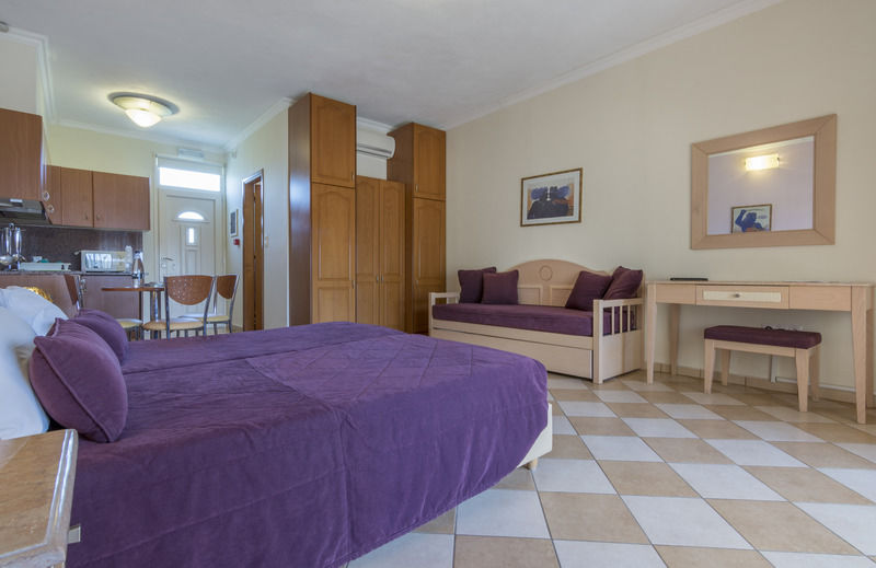 Sea View Resorts & Spa Карфас Экстерьер фото